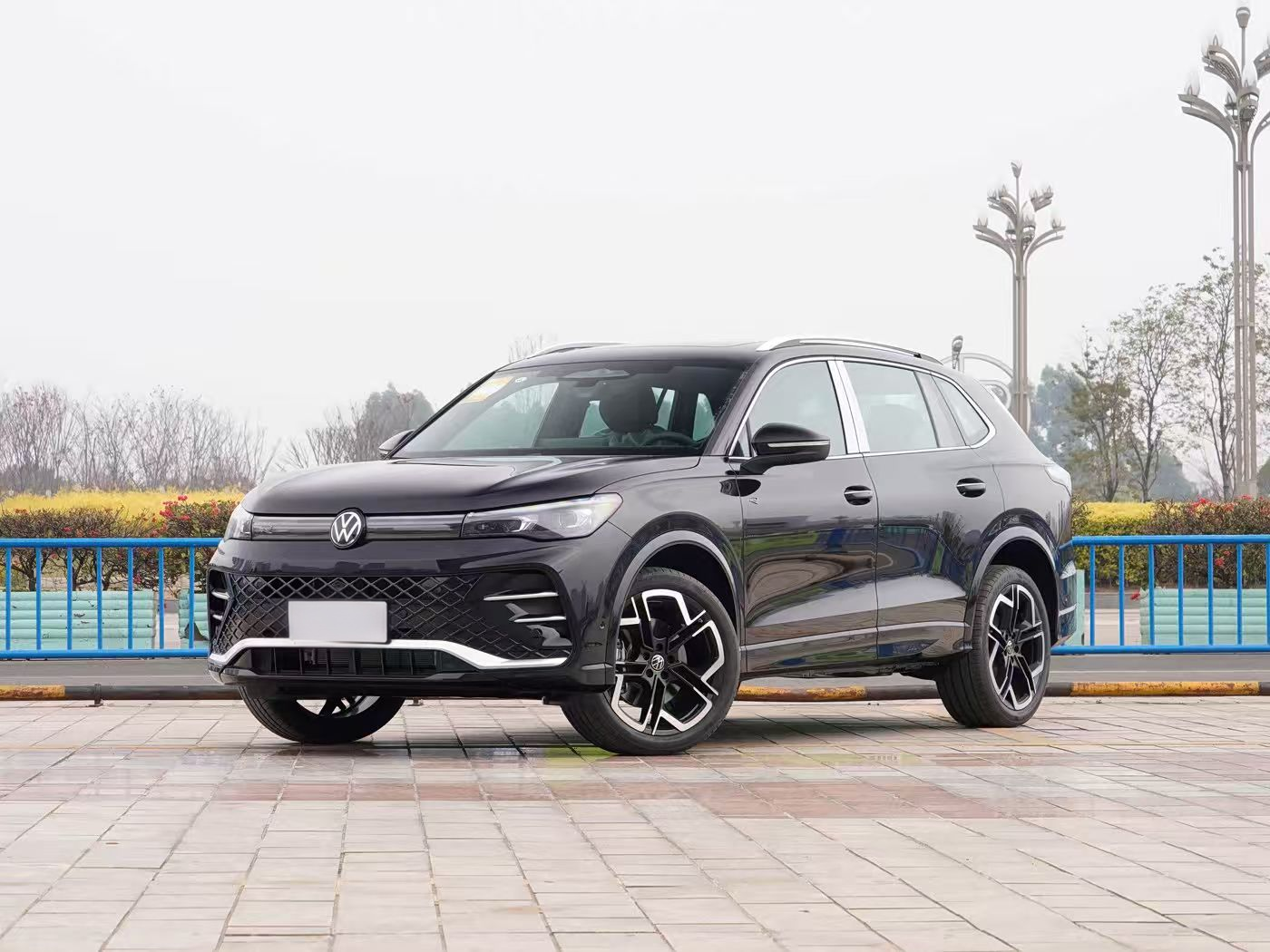 18(1) 2026 Tiguan PRO 300TSI Two-Wheel Drive Smart Edition - 图片 1