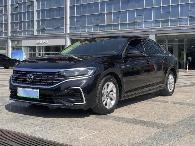 大众 帕萨特插电混动 2022款 430PHEV 混动商务版 Volkswagen Passat Plug-in Hybrid 2022 430PHEV Hybrid Business Edition - 图片 1