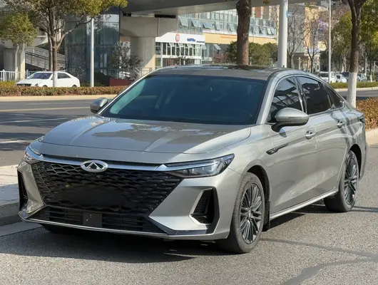 奇瑞 艾瑞泽8 2023款 高能版 2.0T DCT驰 (1) Chery Arrizo 8 2023 High Energy Edition 2.0T DCT Chi - 图片 1