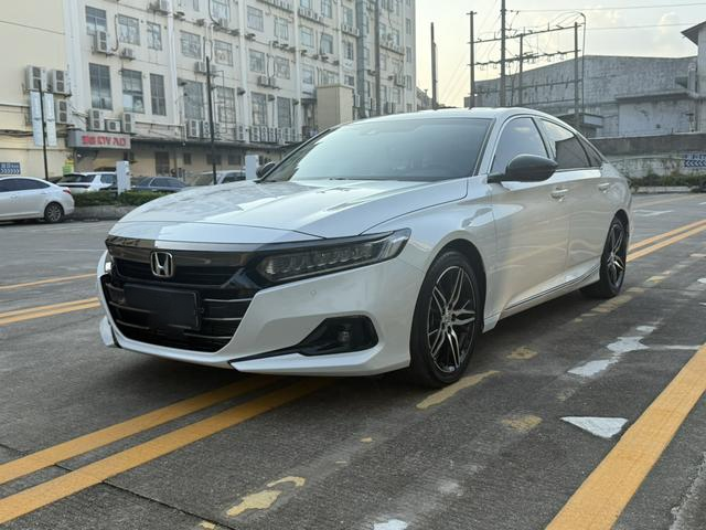 雅阁 2022款 260TURBO 幻夜·尊贵版(1) Honda Accord 2022 260TURBO Phantom Night · Premium Edition - 图片 1